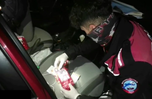 Kahve paketlerine gizlenmiş şekilde uyuşturucu ele geçirildi