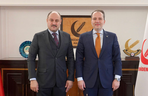 AK Parti'den istifa edip Yeniden Refah'ın Urfa adayı oldu! Kasım Gülpınar AK Parti'ye mi dönüyor?