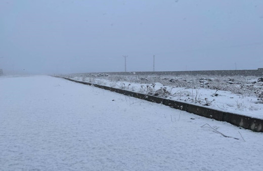 Diyarbakır’da yüksek kesimlere mevsimin ilk karı yağdı