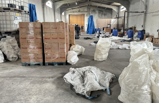 Kırklareli'nde 18 ton sahte temizlik malzemesi ele geçirildi