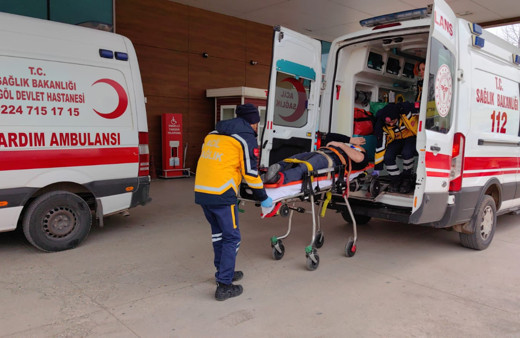 İnşaattan düşerek hastanelik oldu