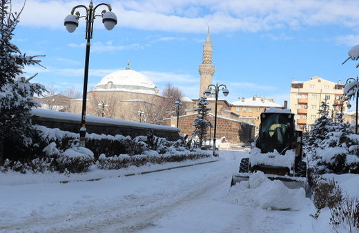 Erzurum, Kars, Ardahan, Ağrı ve Tunceli'de dondurucu soğuk var!