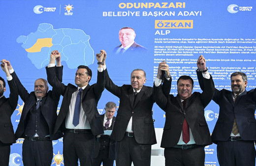 Cumhurbaşkanı Erdoğan Eskişehir adaylarını tanıttı! Erdoğan o iki ilçeyi özellikle istedi