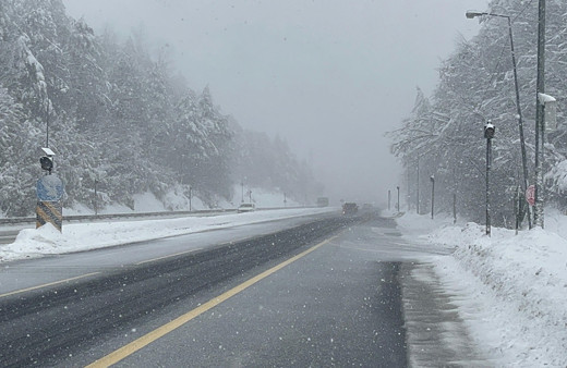 Bolu Dağı’nda aralıklarla kar yağışı etkili oluyor