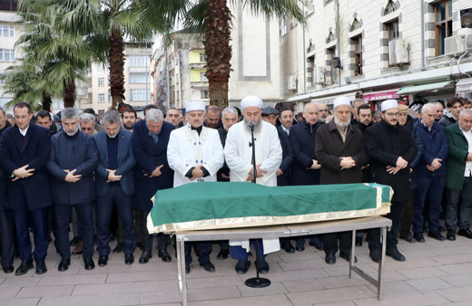 İstanbulspor Başkanının babasının cenazesi toprağa verildi