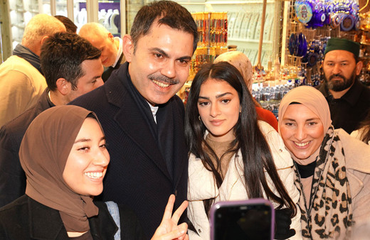 Murat Kurum'un yeni seçim şarkısı çıktı! 'Biz de başka bir aşk yok, sadece İstanbul'