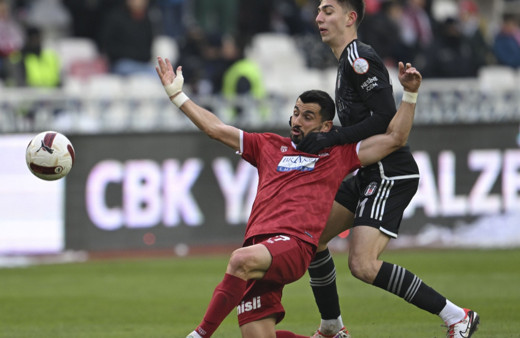 Beşiktaş Sivasspor deplasmanından çıkamadı