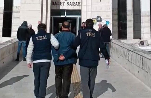 Balıkesir'de firari FETÖ hükümlüsü yakalandı