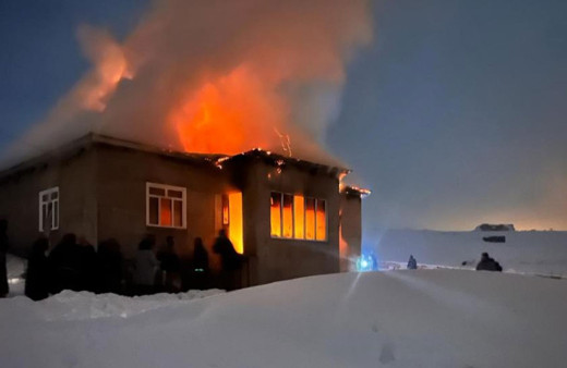 Van''daki yangında 6 aylık bebek öldü!