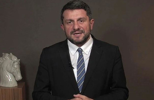 Vekilliği düşürülen Can Atalay'dan ilk mesaj: Ülkem adına endişe duyuyorum