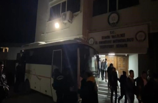 Araç kiralama sitelerinin sahtesini yaptılar, 111 bin tl dolandırdılar