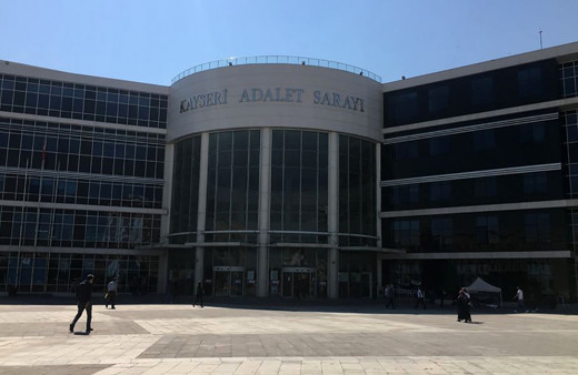 3 haftalık kızını boğarak öldüren anneye müebbet hapis