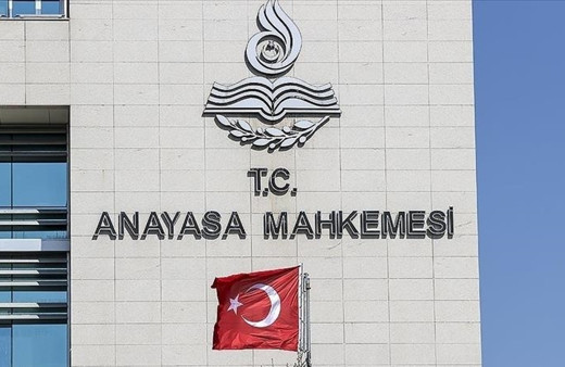 AYM'den ''nonoş'' ve ''noniş'' kararı