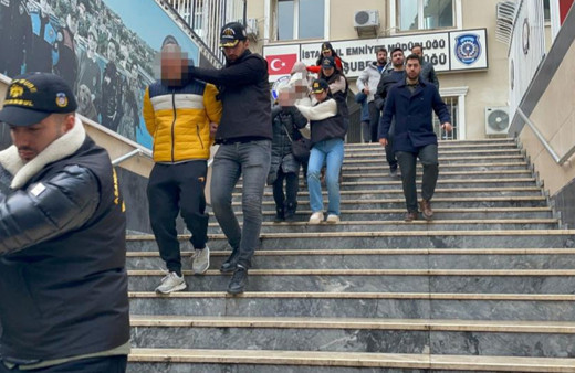 Emekli bankacıdan 11 milyon liralık vurgun! Borsada yüksek kâr vadetti!