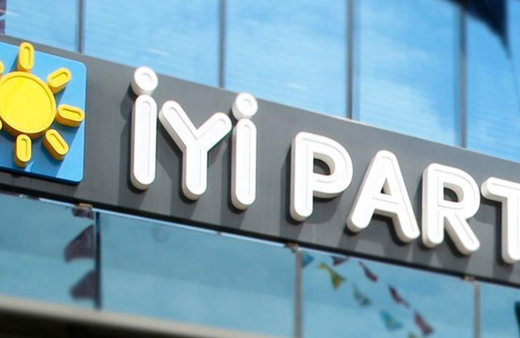 İYİ Parti'de bir isim adaylıktan çekildi! Meral Akşener'in iznini almış