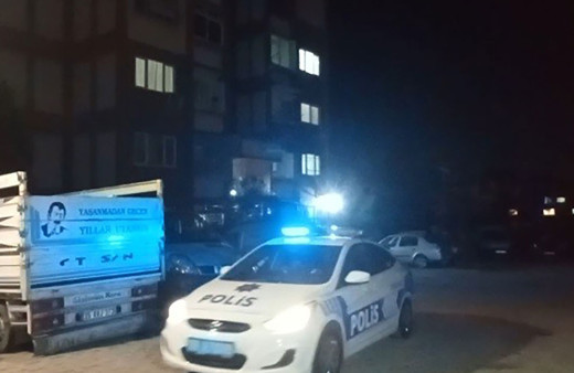 "Kocam dövüyor" diye polisten yardım istedi! Kendine yardım eden polisi vurdu