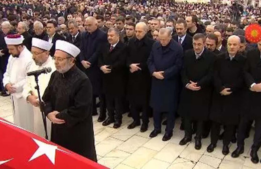 Alev Alatlı son yolculuğuna uğurlandı! Cenaze törenine Cumhurbaşkanı Erdoğan da katıldı