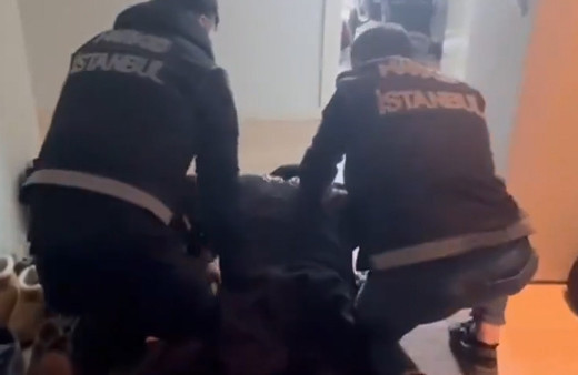 Kırmızı Bültenle aranan uyuşturucu madde kartelinin elebaşı İstanbul’da yakalandı