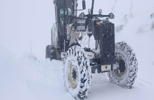 Elazığ’da 17 köy yolu kar nedeniyle ulaşıma kapandı