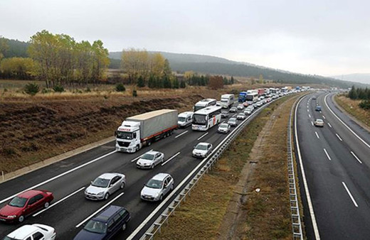 Ulaştırma ve Altyapı Bakanı Abdulkadir Uraloğlu açıkladı! Otoyollarda gişesiz, bariyersiz ulaşıma geçiliyor