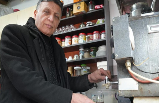 Depremde her şeyini kaybetti, bir tek oğlunun kramponlarına üzüldü