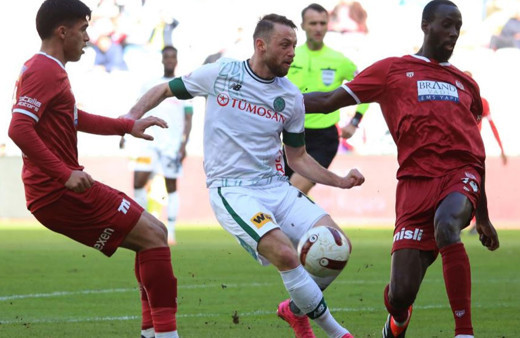 Konyaspor Ziraat Türkiye Kupası'nda çeyrek finalde! Sivasspor elendi!