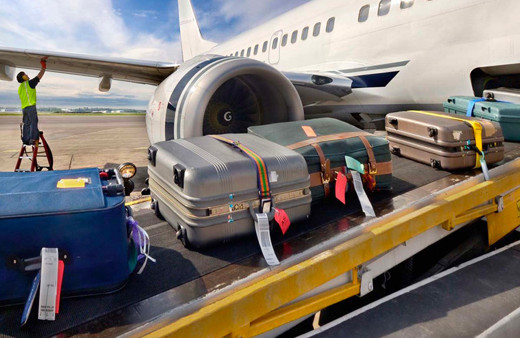 Havayolu şirketinden yeni karar: Artık yolcular da bagajlar gibi tartılacak