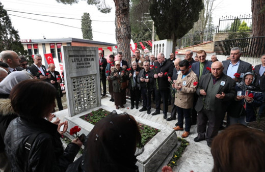 Leyla Atakan mezarı başında anıldı