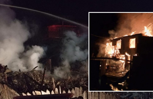 Alevlere teslim olan iki katlı ev küle döndü!