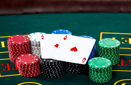 Kumar oynayan 4 kişiye 25 bin 700 lira ceza verildi!