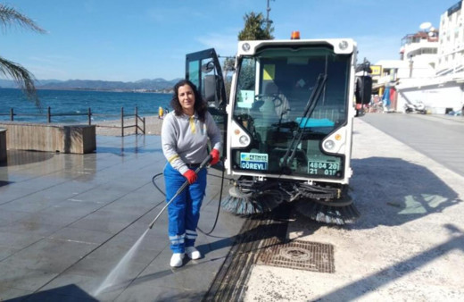 Fethiye caddeleri kadın şoföre emanet