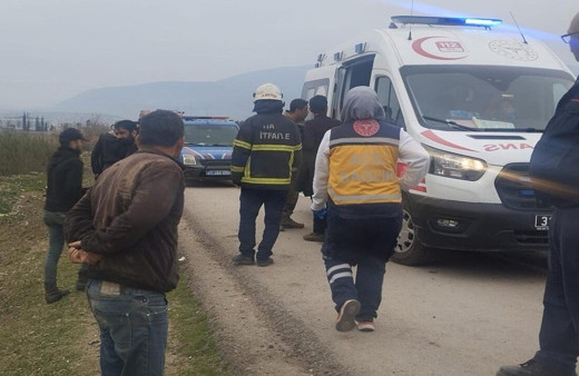 Hatay’da tarım işçilerini taşıyan minibüs tarlaya uçtu