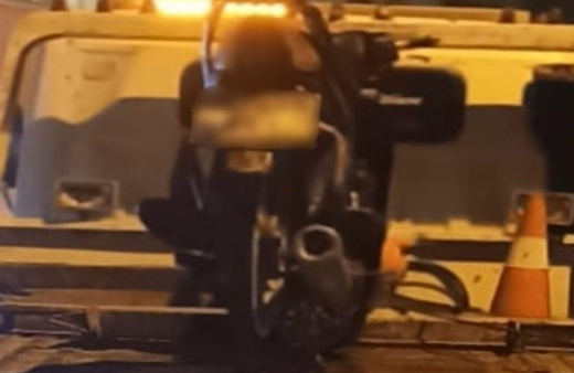 Motosikletle drift atan ehliyetsiz sürücüye 51 bin TL ceza
