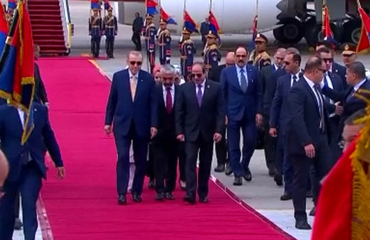 Cumhurbaşkanı Erdoğan Mısır'a geldi