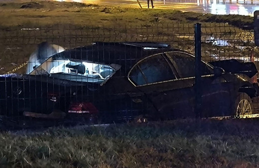 Otomobil yol kenarına devrildi: 2 kişi öldü, 2 kişi yaralandı!