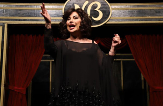 "Nilgün Belgün’le Aşk ve Komedi" Büyükçekmece'de sahnelendi