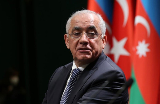 Azerbaycan'da, Ali Asadov yeniden başbakan olarak atandı