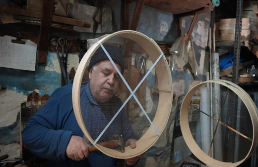 Elek ustaları günlük bin TL’ye eleman bulamıyor