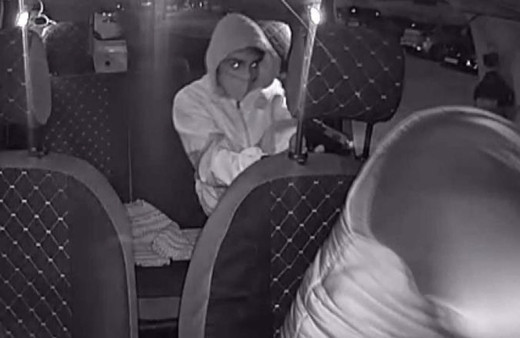 İzmir'de taksici Oğuz Erge'yi öldüren katil zanlısının ilk duruşmadaki ifadesi çıldırttı görüntülerle oynandı