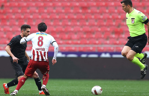 Hatayspor - Sivasspor maçında puanlar paylaşıldı