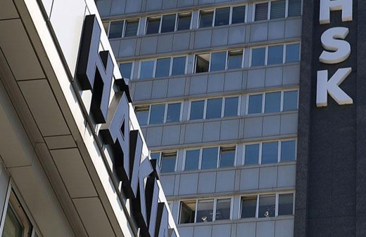 Bakan Yılmaz Tunç:  Mesleklerine geri dönen 387 isimle alakalı HSK olarak yeniden bir inceleme başlattık