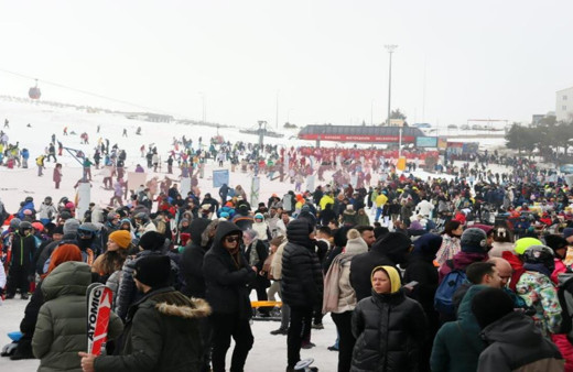 Erciyes tıklım tıklım doldu