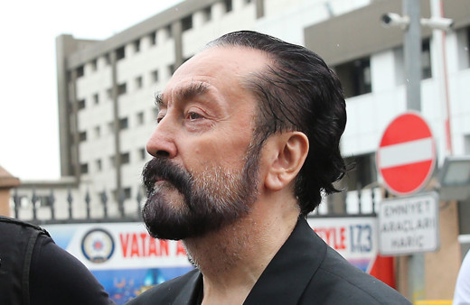 Erzurumlulara Adnan Oktar uyarısı Umarım çok büyük hasar vermez