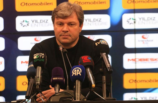 Kocaelispor'da Ertuğrul Sağlam ile yollar ayrılıyor