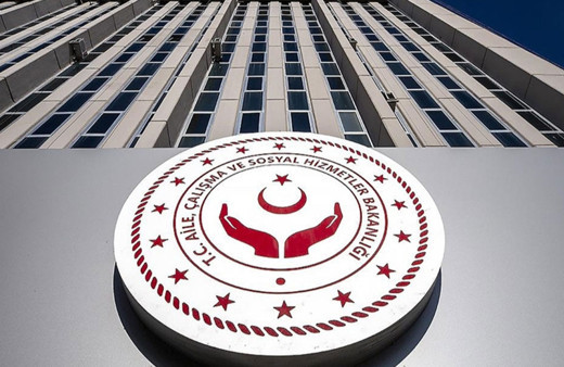 Aile ve Sosyal Hizmetler Bakanlığı 8 bin personel alacak!