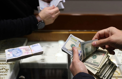 Dolar ve Euro'da haftanın rakamları! Rekora koşuyor
