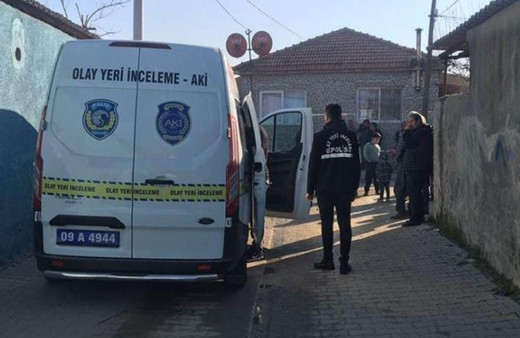 Elektrikli battaniyeden çıkan yangında hayatını kaybetti