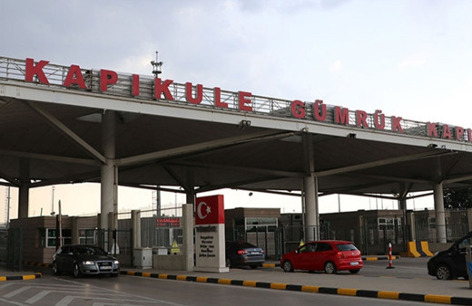 TIR'ın yakıt deposunda uyuşturucu ele geçirildi!