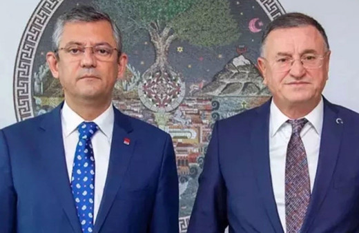 Lütfü Savaş bombası! Gece yarısı 'Adaylığınız açıklanmayacak...' telefonu! Başka partiden aday oluyor