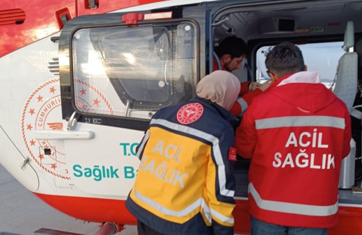 Van’da ambulans helikopter 58 yaşındaki hasta için havalandı